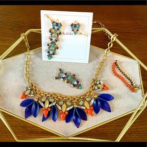 Stella & Dot blue/orange flower necklace w/ blue detachable earrings & bracelet